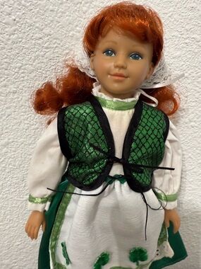 1996 Dolls of All Nations - Ireland Doll collectible